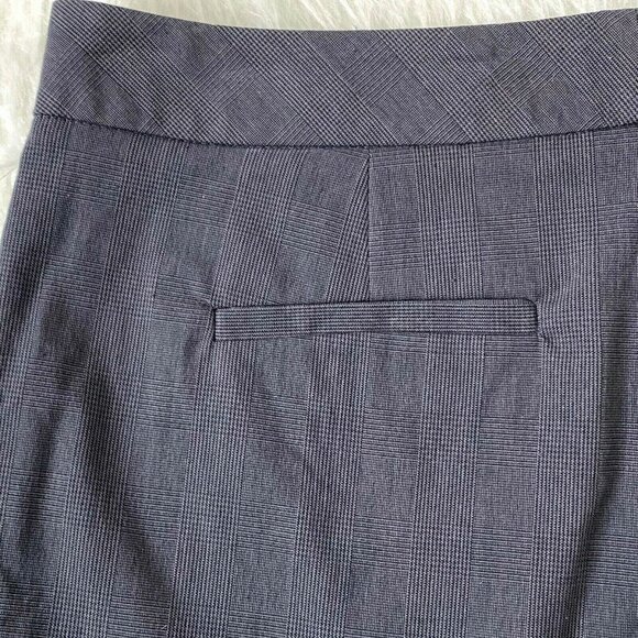 D.F.A. New York Women's size 10 Capris Cropped Pants Slacks Gray NEW - Picture 9 of 9